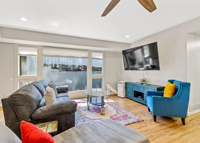 High Pines Abode *